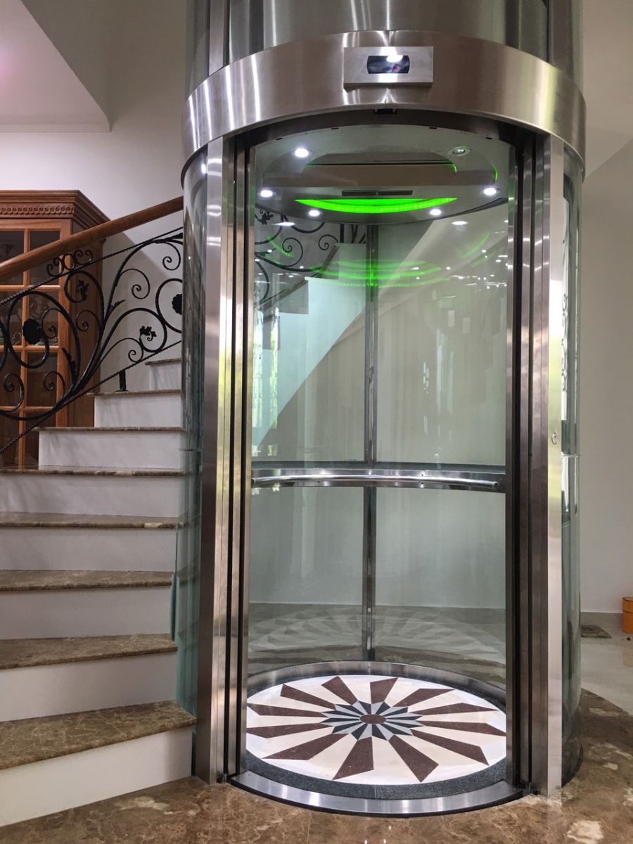 thang máy tròn vách kính
